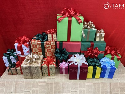 Hộp quà trang trí Noel nơ ruy băng lụa [Làm sẵn - Nhiều cỡ - màu] HOPQUA-03